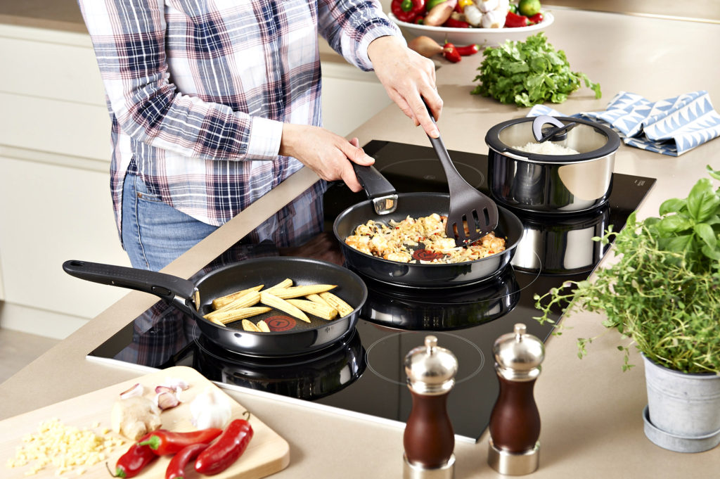 What's a Tefal Ingenio cookware set?